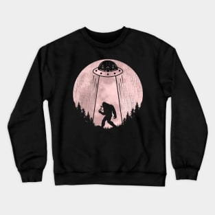 Bigfoot Ufo Abduction - Funny Sasquatch Alien Crewneck Sweatshirt